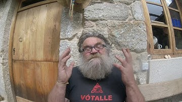 🔵 Make Up - Phrasal Verbs - Make Up Multiple Meanings - Make Up Examples