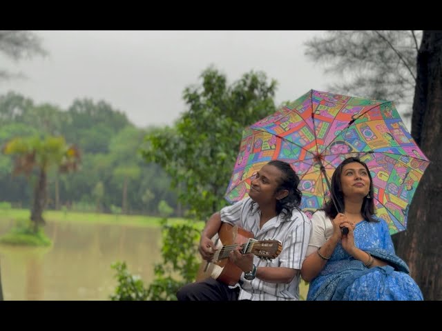 Akash Eto Meghla Lyrics (আকাশ এত মেঘলা)