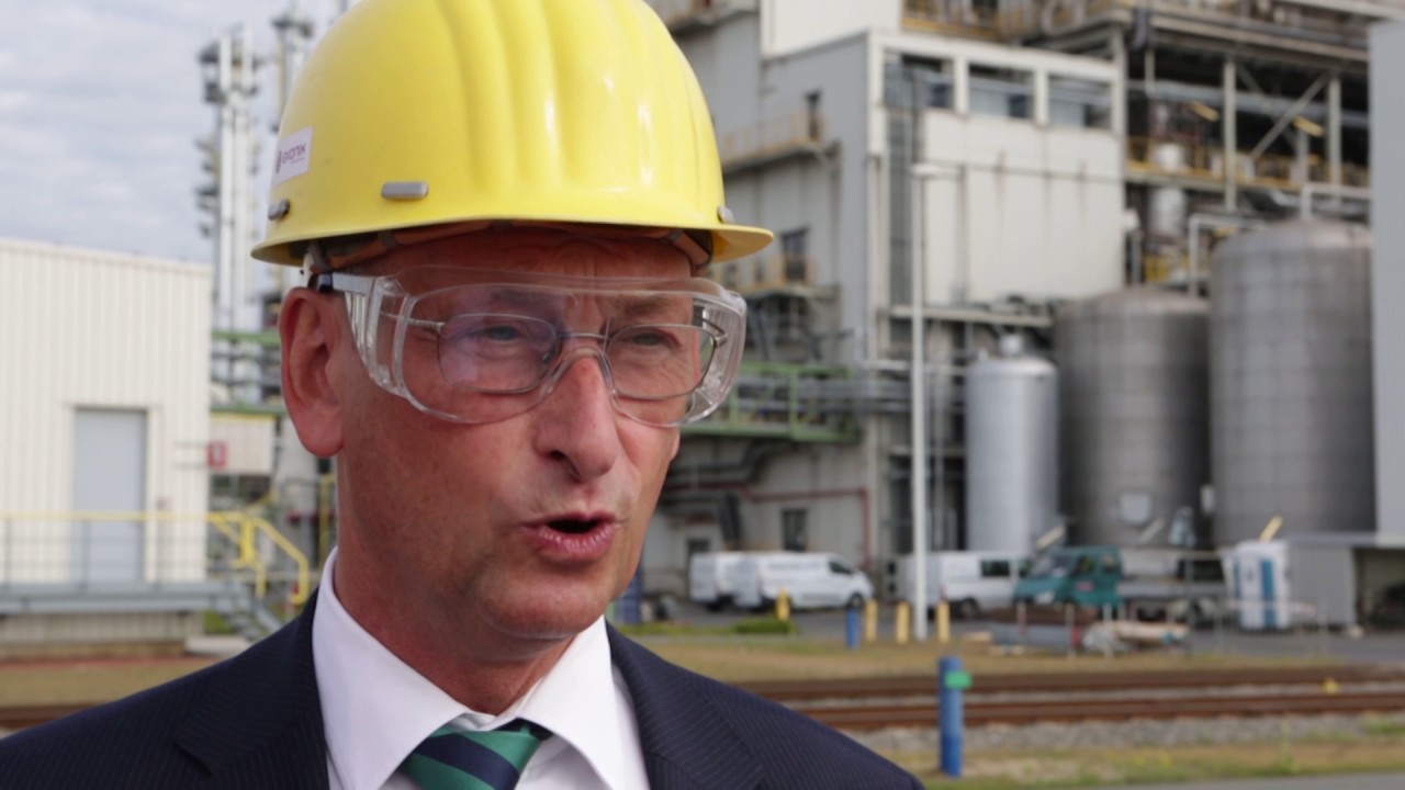 Innovation Award 2016 - Evonik - A New Sustainable Shrimp Feed