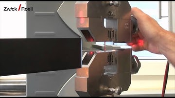 Tensile testing on micro dumbbells - Zugversuch an Miniaturschulterproben