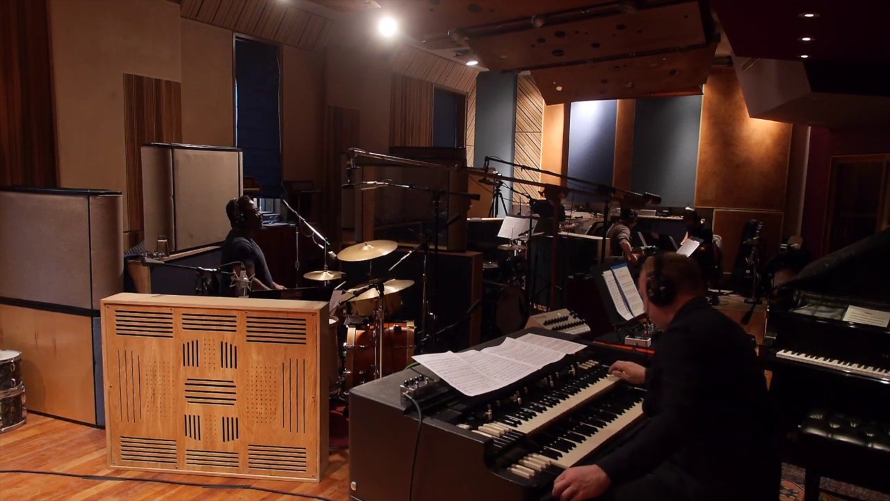 Chris Lightcap - SuperBigmouth Album Trailer