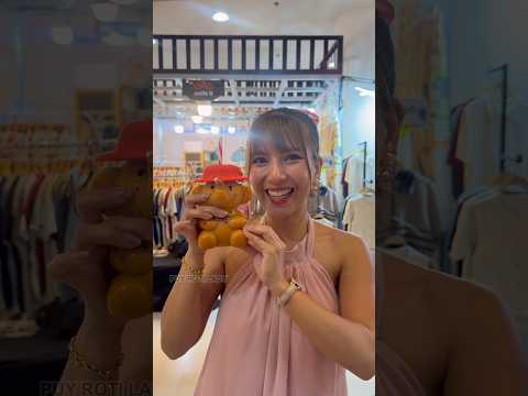 Uploads from PUY ROTI LADY