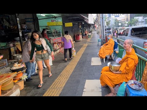 Bangkok Walking Nana to Asoke Sunday Early Morning Sunrise - Giving Alms to the Monks