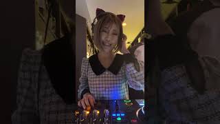 Nekomimi DJ 🐱 Tokyo Club