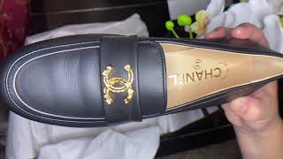 CHANEL Black Leather Loafers CC Logo chain - YouTube