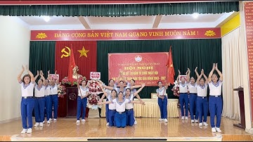 LK Như Có  Bác Hồ…..&  Đất nước trọn niềm vui  - CLB dân vũ Vũ Hồi thôn Kỳ Sơn .