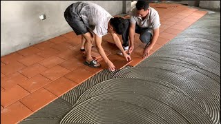 Creative Living Room Floor Construction Skills Using Traditional SmallSized Red Ceramic Tiles