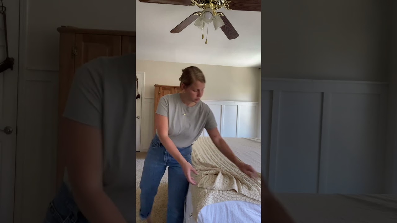 Organic Cotton Cable Knit Throw