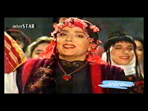 İzzet Altınmeşe & Belkıs Akkale - SÜPER POTPORİ #1992 #izzetaltınmeşe #belkısakkale #potpori