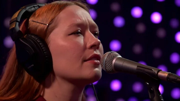 Julia Jacklin - to Perth, before the border closes...