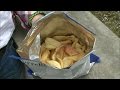 Chips : Le business le plus croquant des vacances - reportage exclusif