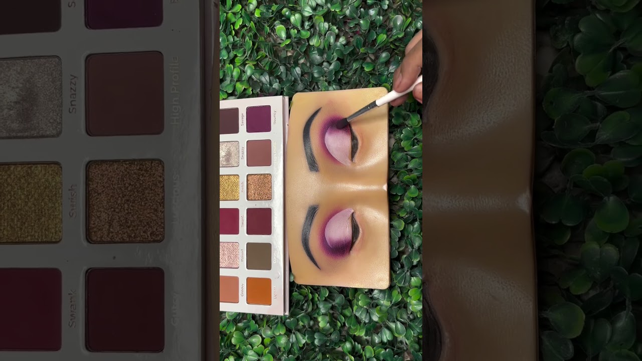 Dummy eye makeup tutorial ✨