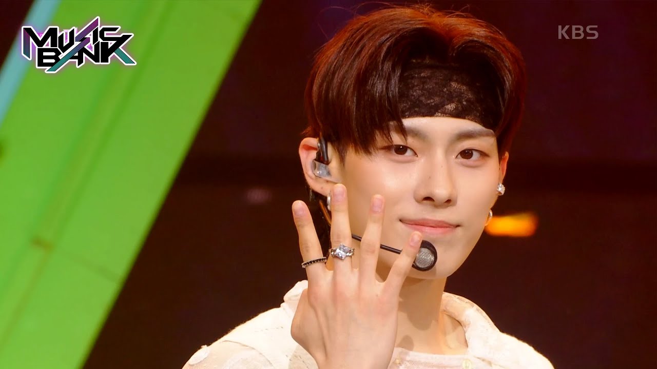 Kick It 4 Now - THE NEW SIX (TNX) [Music Bank] | KBS WORLD TV