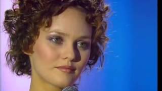 Video thumbnail of "Vanessa Paradis Etienne Daho Alain Lanty Dis lui toi que je t'aime - YouTube"