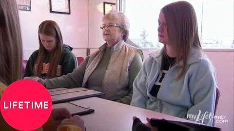 Four of a Kind: Hanging with the Grandparents | Lifetime