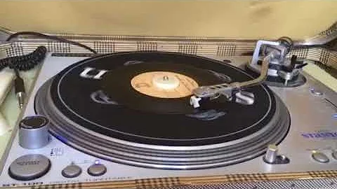 Gloria Henson- Dont tell me, show me  D 1086