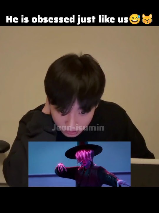 He doesn't know lyrics very well but enjoying with the Vibe just like us 💓😘#bts#jungkook#youridol#jk