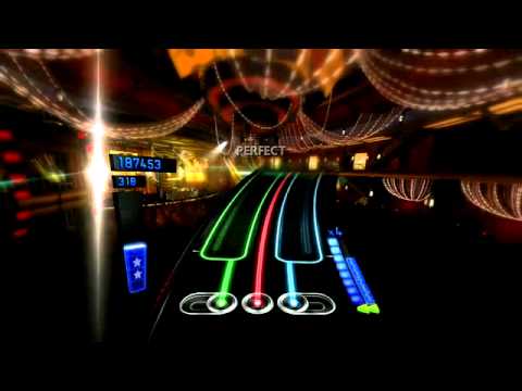 DJ Hero 2: I Know You Want Me (Calle Ocho) vs. Push The Feelin On (MK Mix 95)