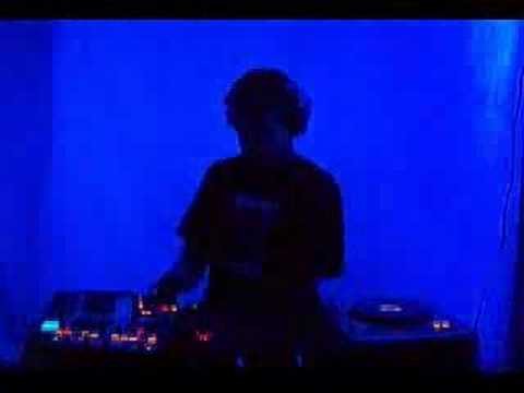 Electro House 2008 - Trevor Nygaard - Girls Dig Ro...