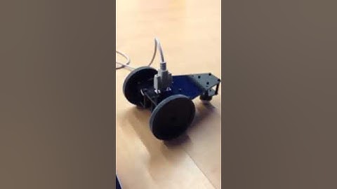 EECS 1021 Lab 5 - Rotating Robo Car