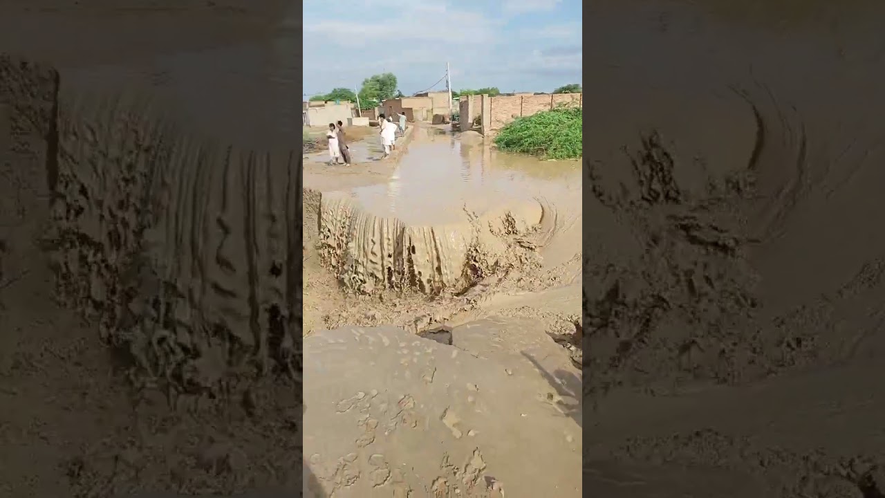 Flood entry in Residential Area Heavy rain Pakistan flood damage