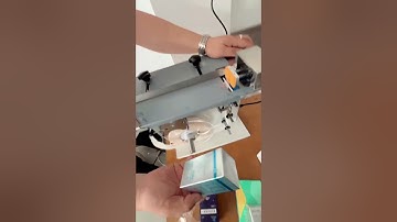 Corner anti-counterfeiting labeling machine#labelingmachine #Anti-counterfeiting labels #labeling