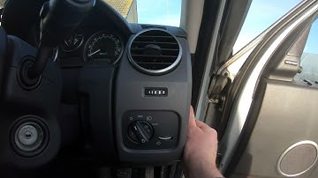 How to Remove Right Side Vent Panel Land Rover Discovery 3