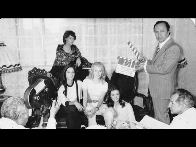 El Acapulco que los famosos no querían que vieras | La época dorada del puerto - YouTube