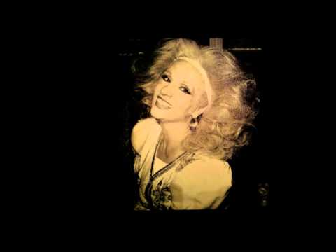 صباح يا حبيبي انا يا حياتي انا