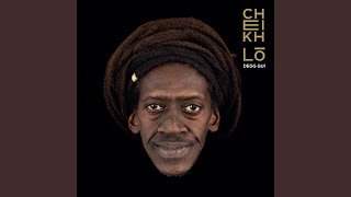 Video thumbnail of "Cheikh Lô - Degg Gui (feat. Flavia Coelho & Fixi)"