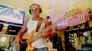 Video thumbnail of "Pino D'Angiò - Ma Quale Idea ( Bass cover )"