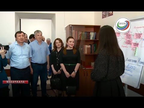Video: Sulaymon Kerimov Va Uning Rafiqasi Firuza: Surat