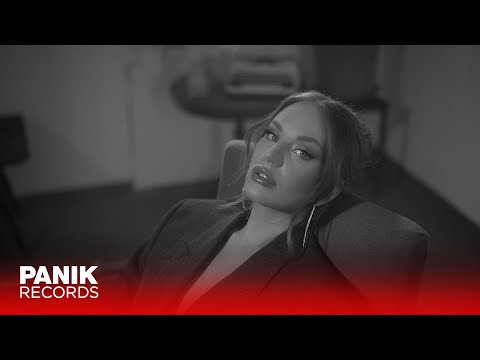 Ανδρομάχη - Άκου Λόγια - Official Music Video