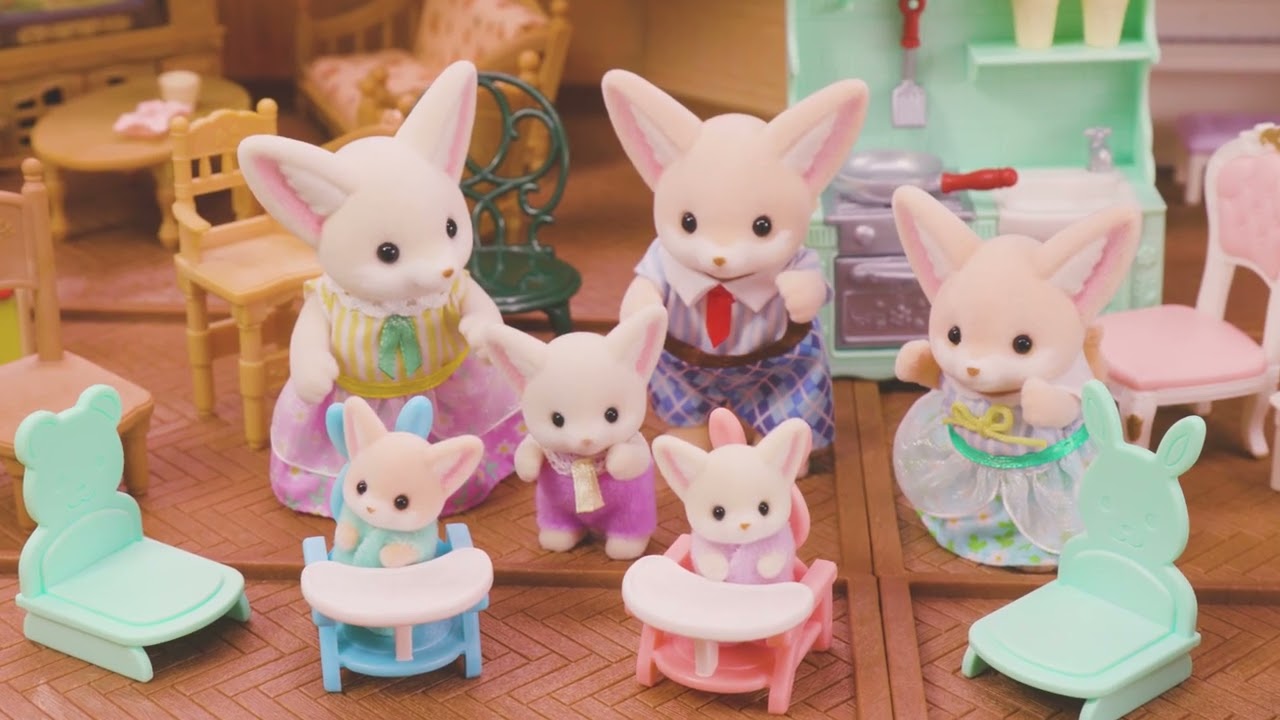 Which is your favorite chair?💺 | Calico Critters