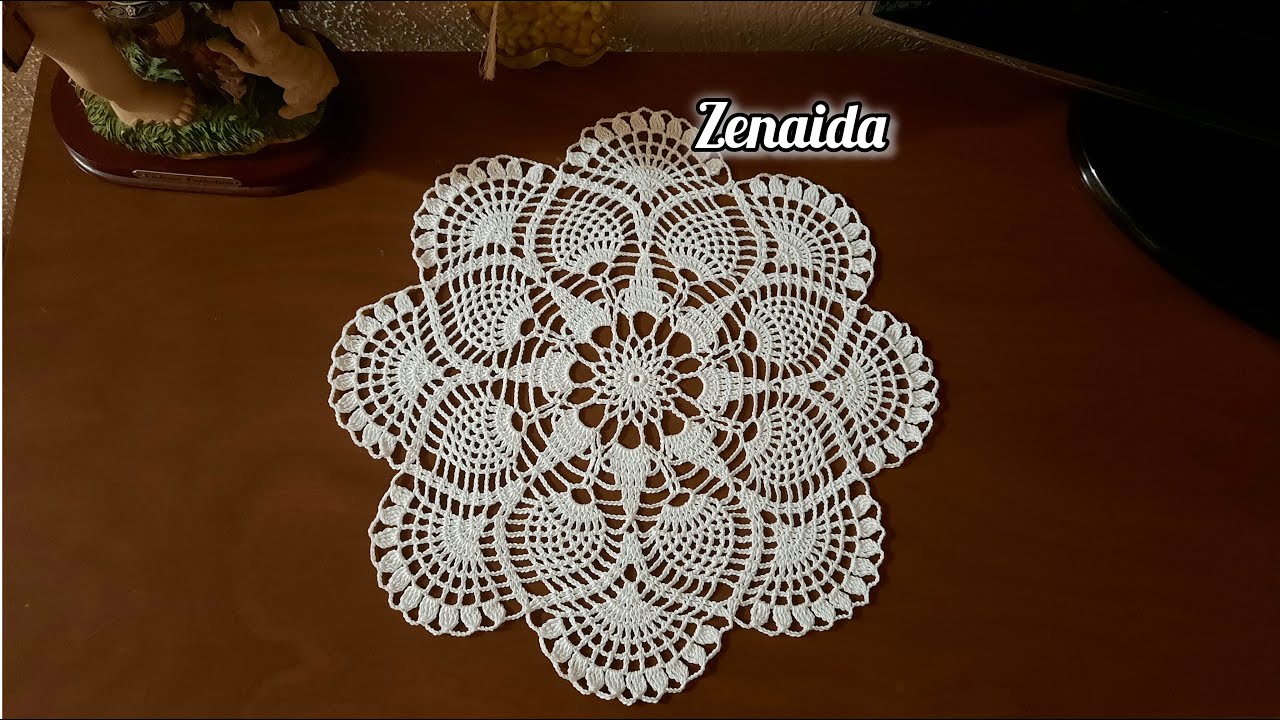 Carpeta Piñas y Abanicos #zenaida #carpetas #crochet #tejedoras