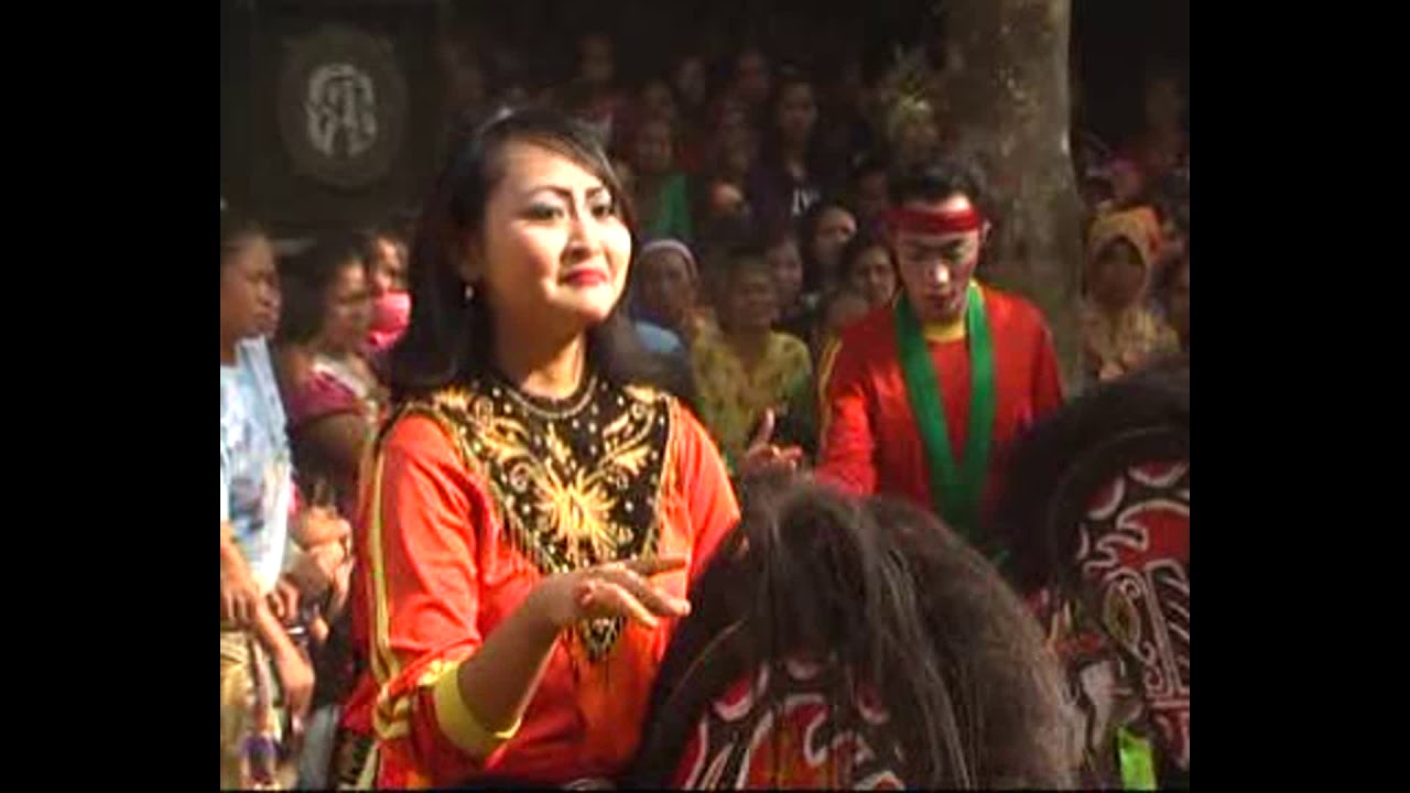 Janturan full ebeg PANCA KRIDA BUDAYA Padepokan ciarus paling lawas 2009. live Cirahab Lumbir - Bms