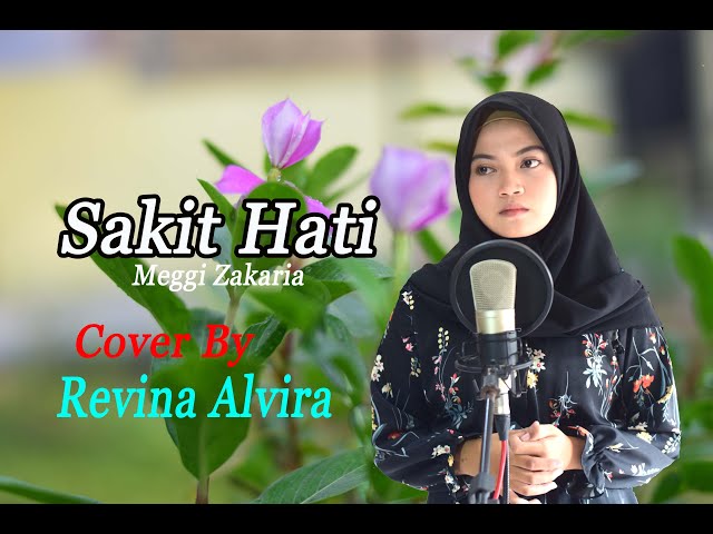 Revina Alvira - SAKIT HATI (Official Music Video) class=