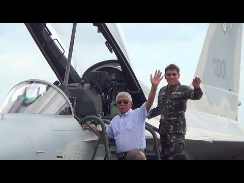 Philippine Air Force welcomes 2 new fighter jets