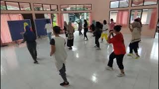 Bachata Risma Line Dance // Choreographed by Risma Yulana ( INA)