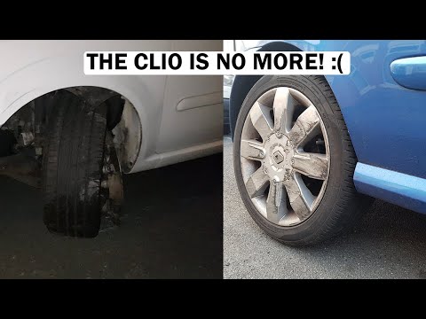 my-renault-sport-clio-182-was-crashed-into!