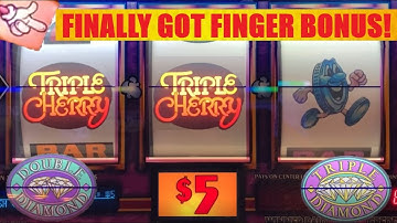 I FINALLY got the Bonus Upgrade on Run for Your Money! Triple Cherry + Double Diamond slot play!