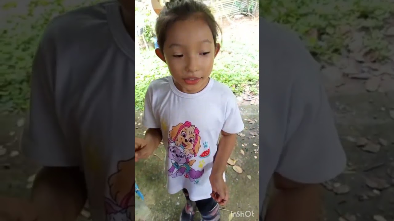 Isa nos muestra la granja de sus abuelos