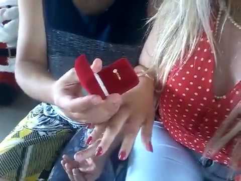 Loirinha e seu Anel de Noivado Feliz Natal 25.12.2017