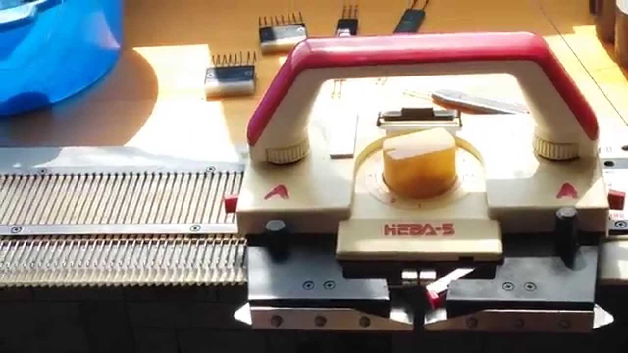 vyazhem na vyazalnoj mashine neva 5 kak zapravit nit i provyazat