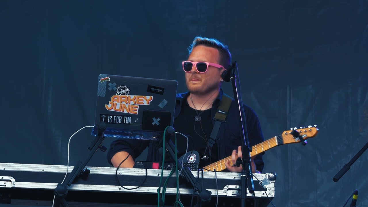 Arkey June - Солнечный штиль (Ural Music Night 2022 Live)