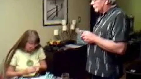 Ron and Linda battle it out.  Linda's all in!!!