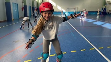 Learns to Roller Skate for the First Time! 🛼✨