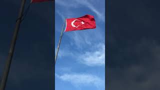 Türk Bayrağinin Dalgalanma Sesi̇
