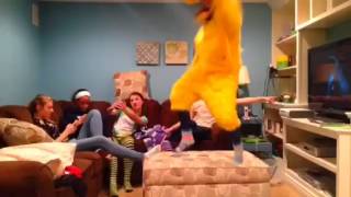 Harlem Shake Bayer's Style
