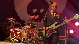 Download Lagu Alkaline Trio Live - Bad Time - The Queen, Wilmington, DE - 9/17/24 MP3